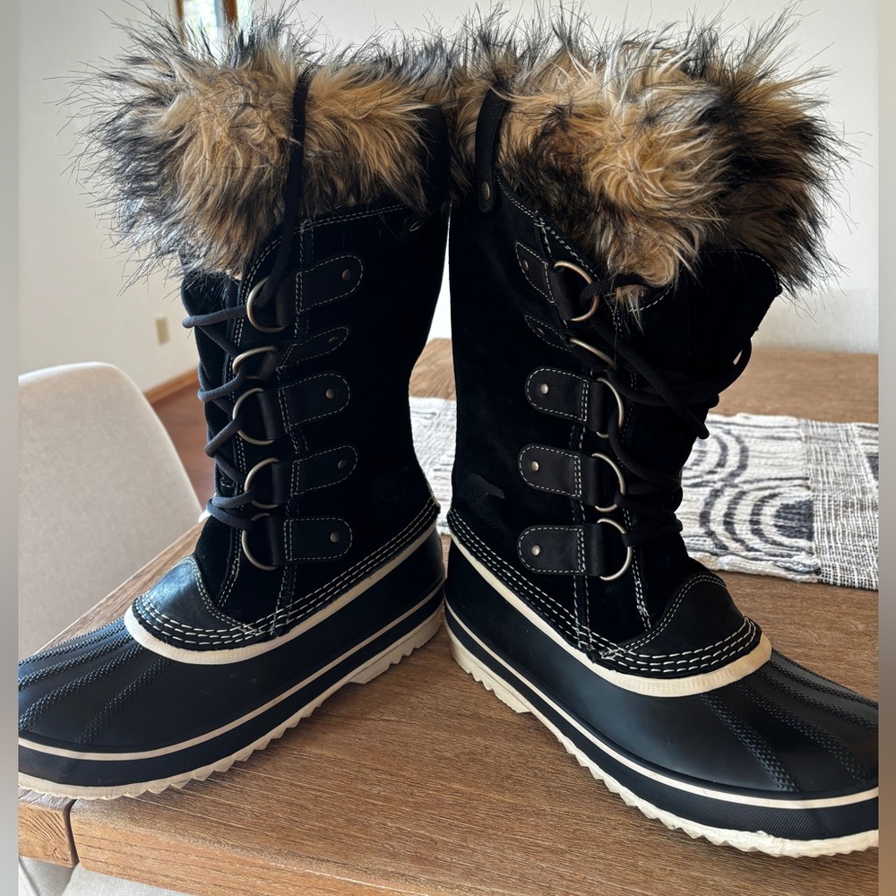 W8.5 Sorel Joan of Arc Waterproof Boots